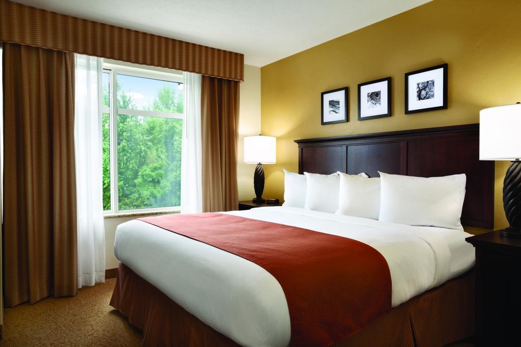 Spark By Hilton Homewood 3*