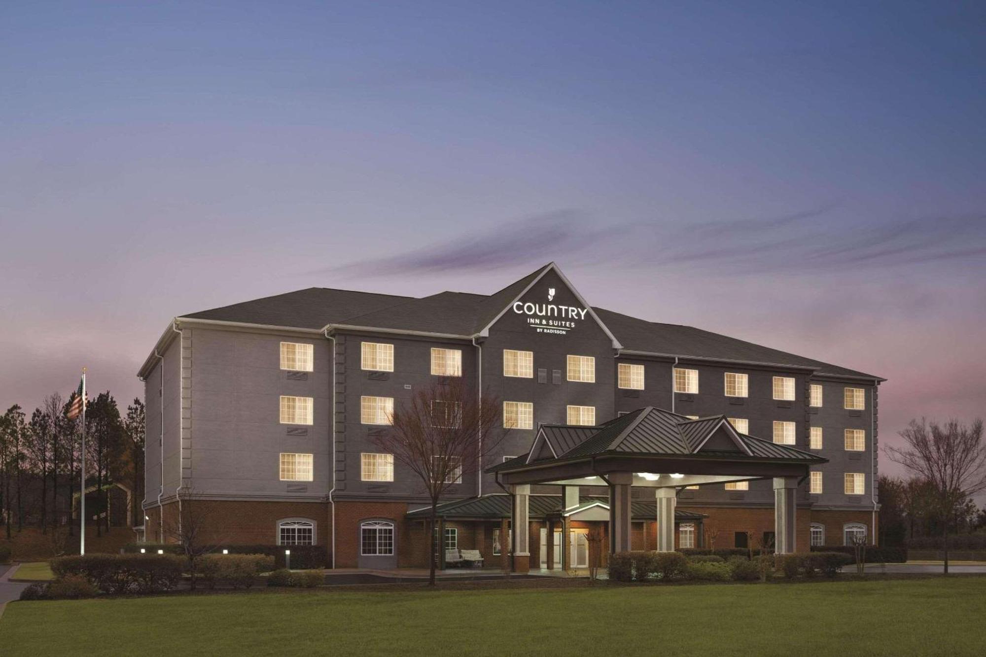 Spark By Hilton Homewood Hotel