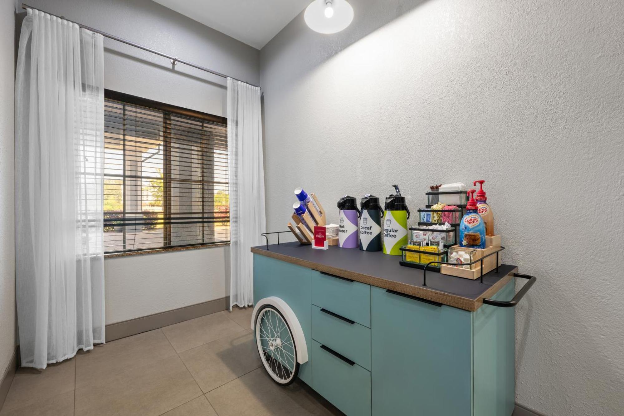 Spark By Hilton Homewood Hotel 3*
