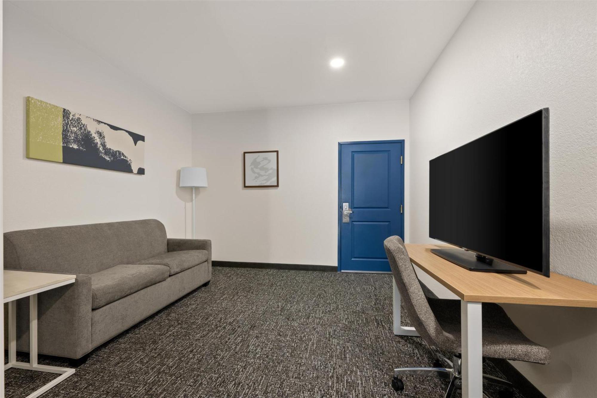 Spark By Hilton Homewood Hotel 3*